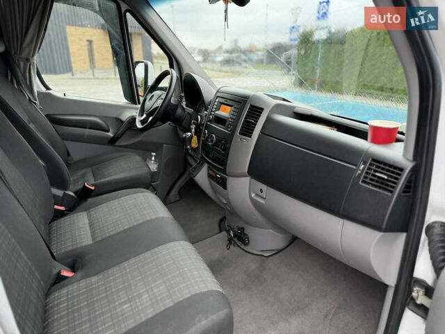 Белый Мерседес Sprinter, объемом двигателя 3 л и пробегом 396 тыс. км за 26000 $, фото 18 на Automoto.ua