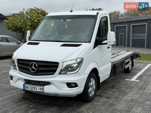 Белый Мерседес Sprinter, объемом двигателя 3 л и пробегом 396 тыс. км за 26000 $, фото 1 на Automoto.ua