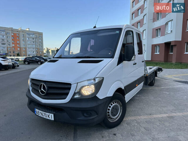 Белый Мерседес Sprinter, объемом двигателя 2.14 л и пробегом 419 тыс. км за 22999 $, фото 1 на Automoto.ua