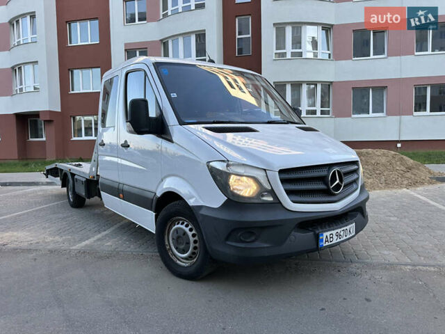 Белый Мерседес Sprinter, объемом двигателя 2.14 л и пробегом 419 тыс. км за 22999 $, фото 8 на Automoto.ua