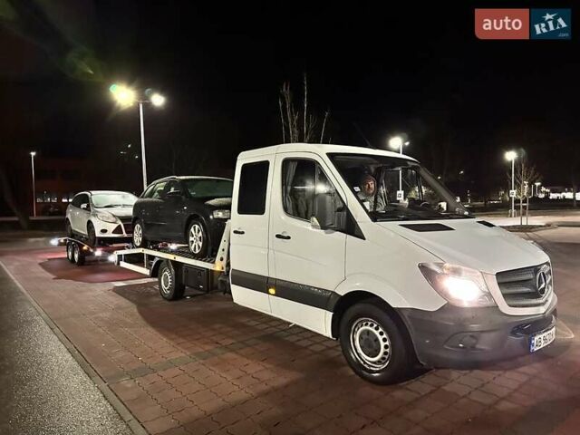 Белый Мерседес Sprinter, объемом двигателя 2.14 л и пробегом 370 тыс. км за 27300 $, фото 1 на Automoto.ua