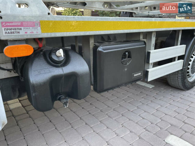 Белый Мерседес Sprinter, объемом двигателя 2.14 л и пробегом 347 тыс. км за 17950 $, фото 10 на Automoto.ua
