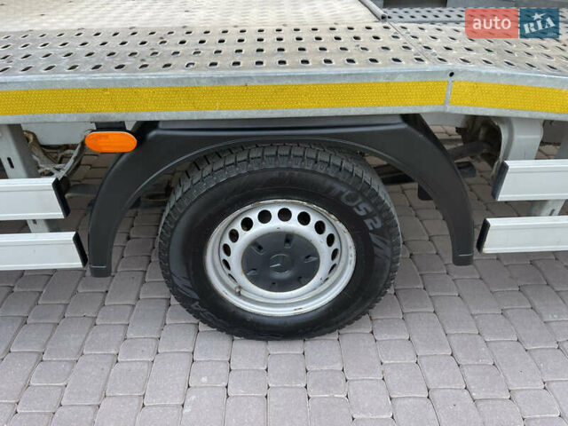 Белый Мерседес Sprinter, объемом двигателя 2.14 л и пробегом 347 тыс. км за 17950 $, фото 11 на Automoto.ua