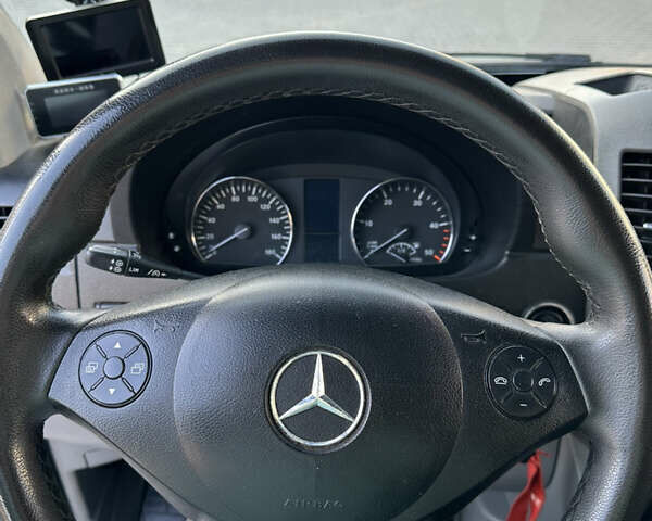 Белый Мерседес Sprinter, объемом двигателя 2.14 л и пробегом 462 тыс. км за 17700 $, фото 26 на Automoto.ua