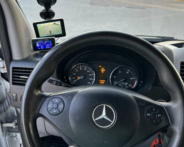 Белый Мерседес Sprinter, объемом двигателя 2.14 л и пробегом 462 тыс. км за 17700 $, фото 29 на Automoto.ua