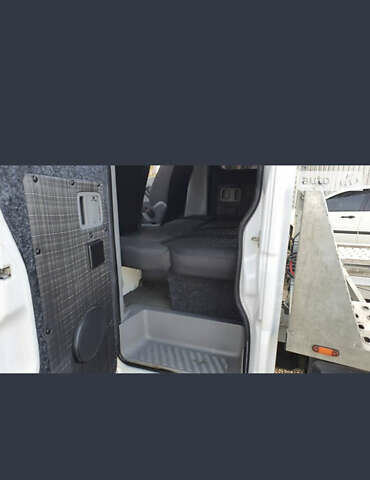 Белый Мерседес Sprinter, объемом двигателя 2.14 л и пробегом 377 тыс. км за 25000 $, фото 29 на Automoto.ua