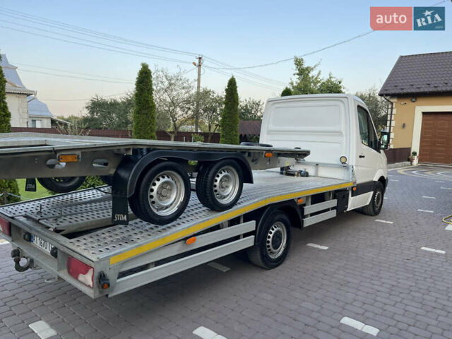 Белый Мерседес Sprinter, объемом двигателя 2.14 л и пробегом 347 тыс. км за 17950 $, фото 4 на Automoto.ua