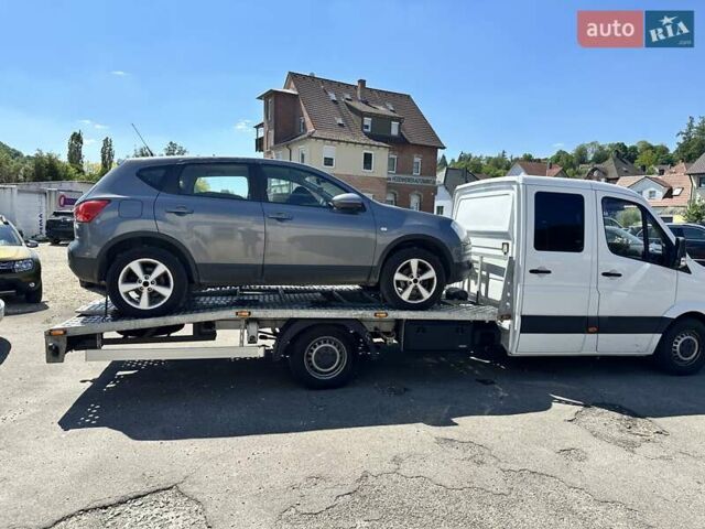 Белый Мерседес Sprinter, объемом двигателя 2.14 л и пробегом 370 тыс. км за 27300 $, фото 2 на Automoto.ua