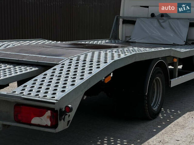 Белый Мерседес Sprinter, объемом двигателя 2.99 л и пробегом 278 тыс. км за 34499 $, фото 3 на Automoto.ua