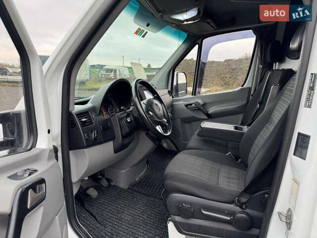 Білий Мерседес Sprinter, об'ємом двигуна 2.99 л та пробігом 400 тис. км за 28200 $, фото 11 на Automoto.ua