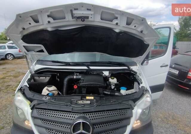Білий Мерседес Sprinter, об'ємом двигуна 2.2 л та пробігом 395 тис. км за 21500 $, фото 41 на Automoto.ua