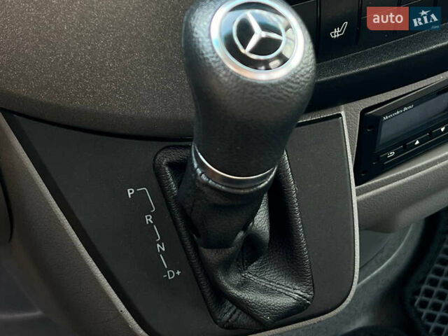 Белый Мерседес Sprinter, объемом двигателя 2.99 л и пробегом 278 тыс. км за 34499 $, фото 20 на Automoto.ua