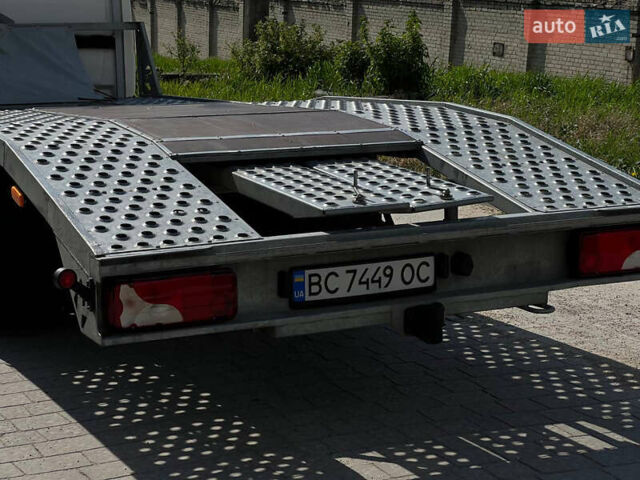 Белый Мерседес Sprinter, объемом двигателя 2.99 л и пробегом 278 тыс. км за 34499 $, фото 25 на Automoto.ua