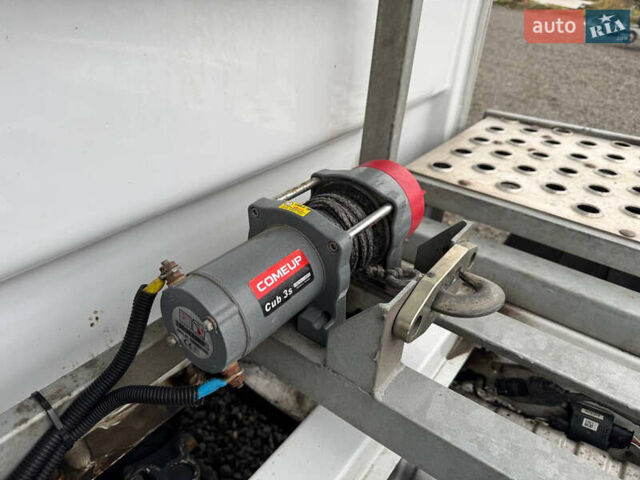 Білий Мерседес Sprinter, об'ємом двигуна 2.99 л та пробігом 400 тис. км за 28200 $, фото 8 на Automoto.ua