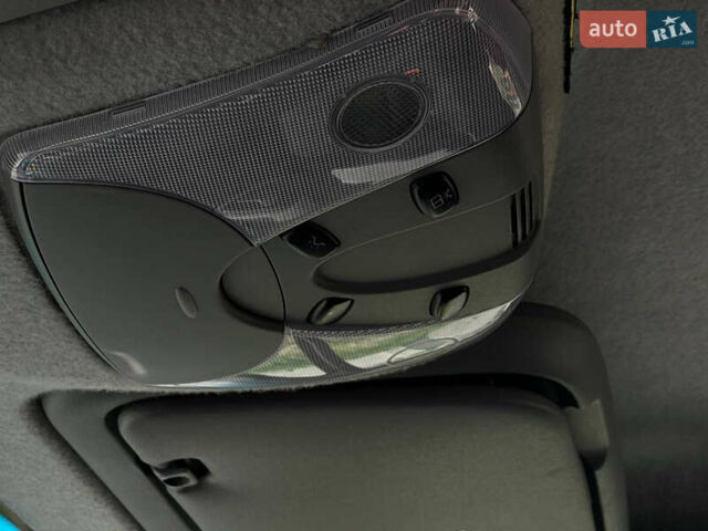 Белый Мерседес Sprinter, объемом двигателя 2.99 л и пробегом 278 тыс. км за 34499 $, фото 28 на Automoto.ua