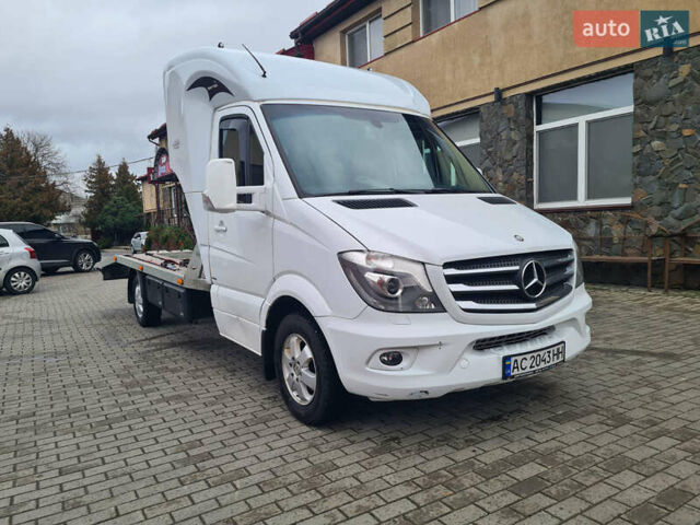 Белый Мерседес Sprinter, объемом двигателя 2.14 л и пробегом 551 тыс. км за 24500 $, фото 1 на Automoto.ua
