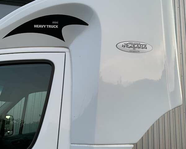 Белый Мерседес Sprinter, объемом двигателя 2.14 л и пробегом 370 тыс. км за 29900 $, фото 32 на Automoto.ua