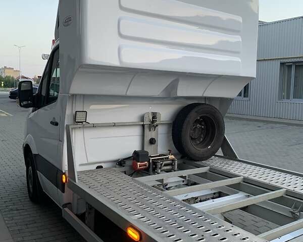 Белый Мерседес Sprinter, объемом двигателя 2.14 л и пробегом 370 тыс. км за 29900 $, фото 12 на Automoto.ua