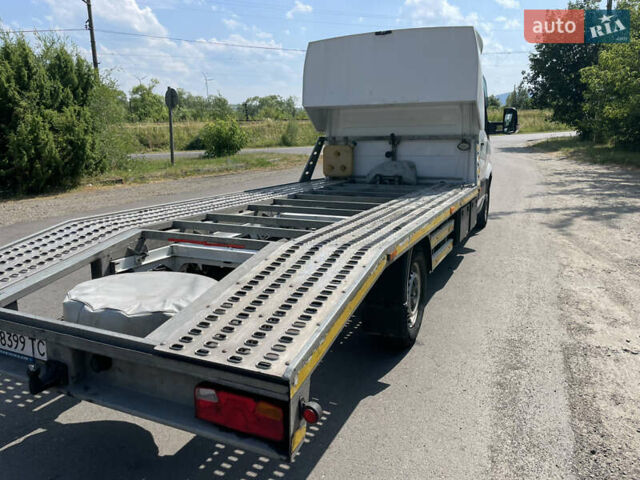 Белый Мерседес Sprinter, объемом двигателя 2.14 л и пробегом 400 тыс. км за 23000 $, фото 1 на Automoto.ua