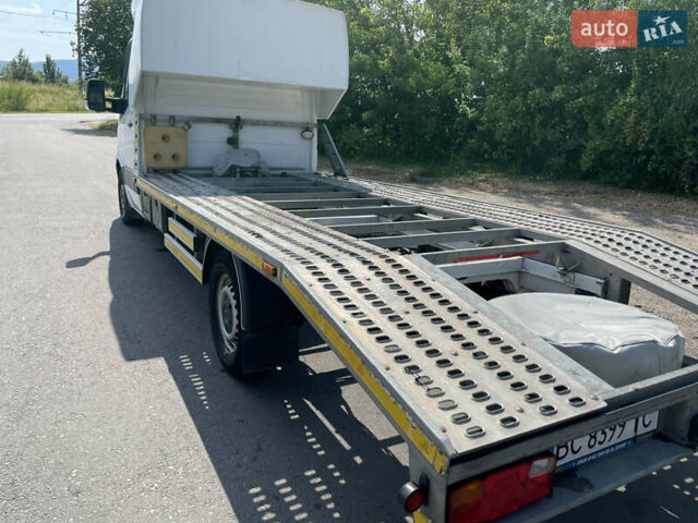 Белый Мерседес Sprinter, объемом двигателя 2.14 л и пробегом 400 тыс. км за 23000 $, фото 2 на Automoto.ua