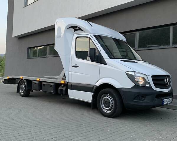 Белый Мерседес Sprinter, объемом двигателя 2.14 л и пробегом 370 тыс. км за 29900 $, фото 1 на Automoto.ua