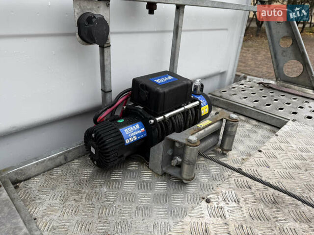 Белый Мерседес Sprinter, объемом двигателя 2.14 л и пробегом 500 тыс. км за 27500 $, фото 20 на Automoto.ua