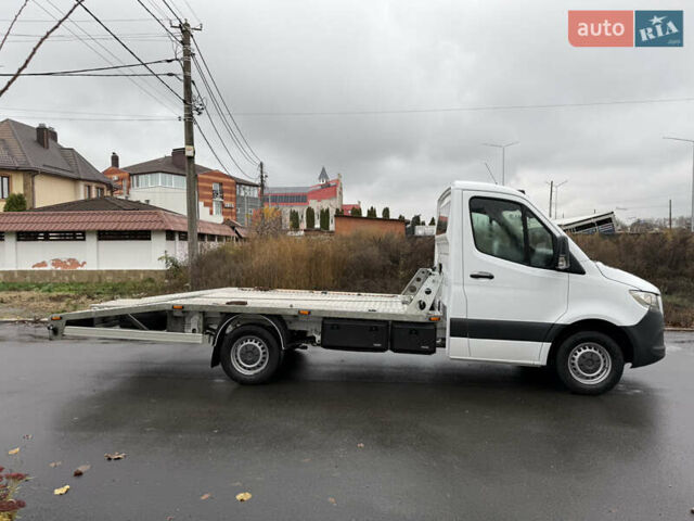 Белый Мерседес Sprinter, объемом двигателя 2.14 л и пробегом 500 тыс. км за 27500 $, фото 4 на Automoto.ua