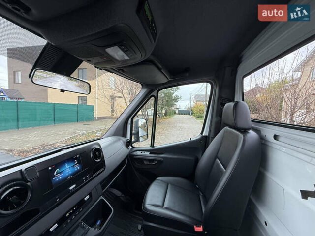 Белый Мерседес Sprinter, объемом двигателя 2.14 л и пробегом 500 тыс. км за 27500 $, фото 29 на Automoto.ua