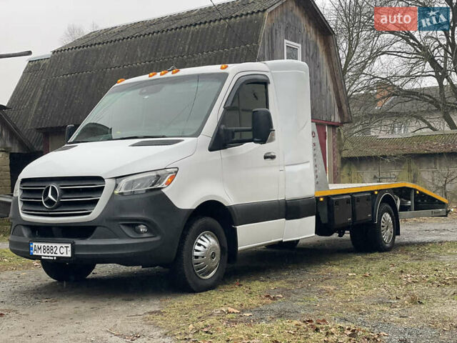Белый Мерседес Sprinter, объемом двигателя 3 л и пробегом 93 тыс. км за 45000 $, фото 2 на Automoto.ua