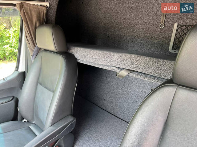 Білий Мерседес Sprinter, об'ємом двигуна 2.99 л та пробігом 262 тис. км за 36900 $, фото 28 на Automoto.ua
