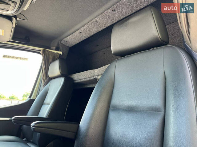 Білий Мерседес Sprinter, об'ємом двигуна 2.99 л та пробігом 262 тис. км за 36900 $, фото 25 на Automoto.ua