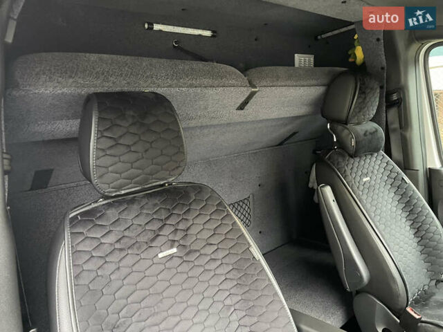 Белый Мерседес Sprinter, объемом двигателя 3 л и пробегом 93 тыс. км за 45000 $, фото 22 на Automoto.ua