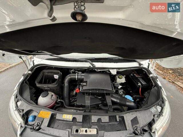 Белый Мерседес Sprinter, объемом двигателя 2.14 л и пробегом 500 тыс. км за 27500 $, фото 21 на Automoto.ua