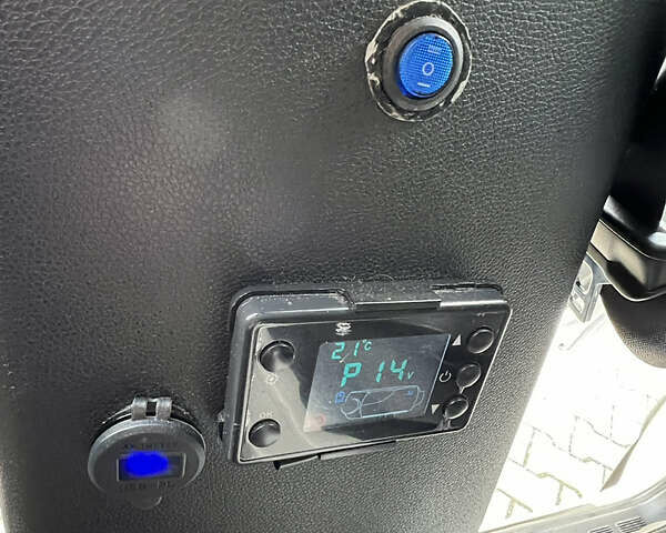 Белый Мерседес Sprinter, объемом двигателя 2.14 л и пробегом 262 тыс. км за 37500 $, фото 20 на Automoto.ua
