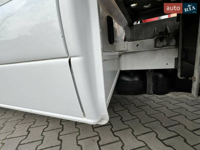 Белый Мерседес Sprinter, объемом двигателя 2.14 л и пробегом 262 тыс. км за 37500 $, фото 13 на Automoto.ua