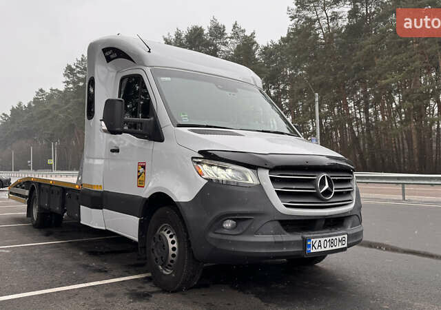 Белый Мерседес Sprinter, объемом двигателя 2.99 л и пробегом 53 тыс. км за 50000 $, фото 15 на Automoto.ua