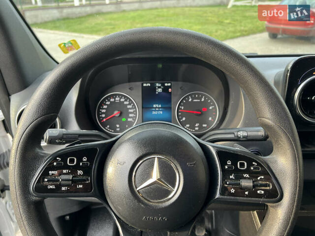 Белый Мерседес Sprinter, объемом двигателя 2.14 л и пробегом 262 тыс. км за 37500 $, фото 34 на Automoto.ua
