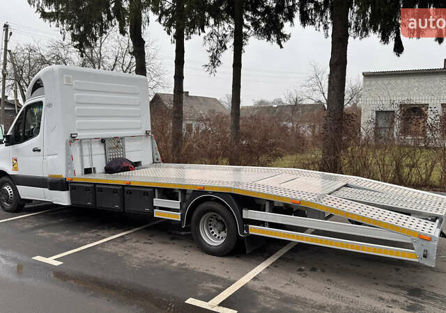 Белый Мерседес Sprinter, объемом двигателя 2.99 л и пробегом 53 тыс. км за 50000 $, фото 6 на Automoto.ua