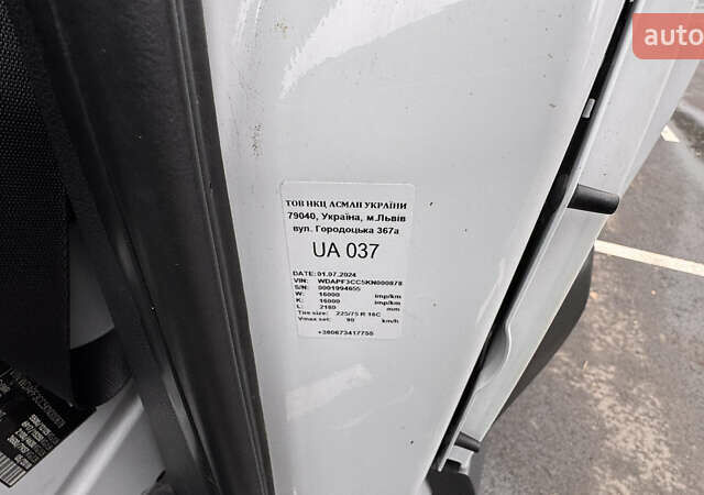 Белый Мерседес Sprinter, объемом двигателя 2.99 л и пробегом 53 тыс. км за 50000 $, фото 41 на Automoto.ua
