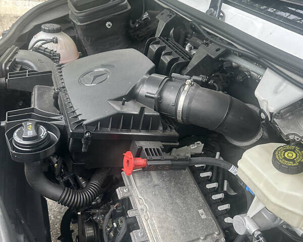 Белый Мерседес Sprinter, объемом двигателя 1.95 л и пробегом 250 тыс. км за 56498 $, фото 10 на Automoto.ua