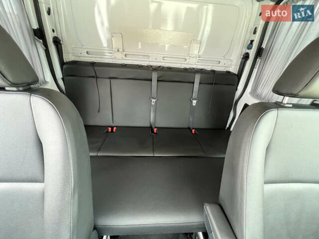 Белый Мерседес Sprinter, объемом двигателя 2 л и пробегом 11 тыс. км за 39900 $, фото 35 на Automoto.ua