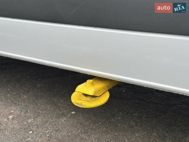 Білий Мерседес Sprinter, об'ємом двигуна 2.2 л та пробігом 238 тис. км за 22900 $, фото 10 на Automoto.ua