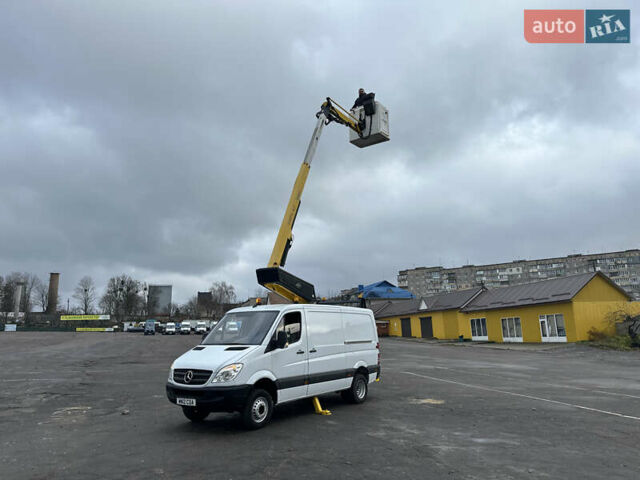 Білий Мерседес Sprinter, об'ємом двигуна 2.2 л та пробігом 238 тис. км за 22900 $, фото 38 на Automoto.ua