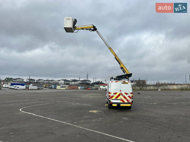 Білий Мерседес Sprinter, об'ємом двигуна 2.2 л та пробігом 238 тис. км за 22900 $, фото 40 на Automoto.ua