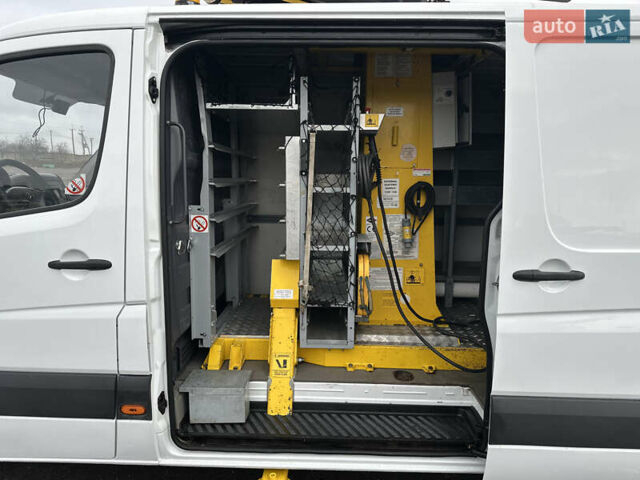 Білий Мерседес Sprinter, об'ємом двигуна 2.2 л та пробігом 238 тис. км за 22900 $, фото 20 на Automoto.ua