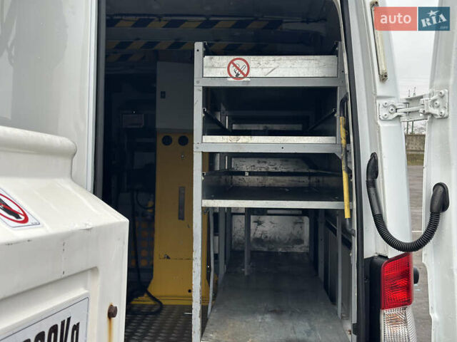 Білий Мерседес Sprinter, об'ємом двигуна 2.2 л та пробігом 238 тис. км за 22900 $, фото 19 на Automoto.ua