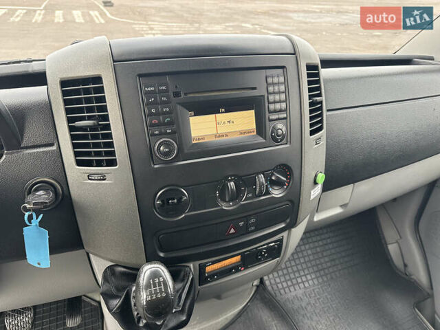 Білий Мерседес Sprinter, об'ємом двигуна 2.2 л та пробігом 238 тис. км за 22900 $, фото 30 на Automoto.ua