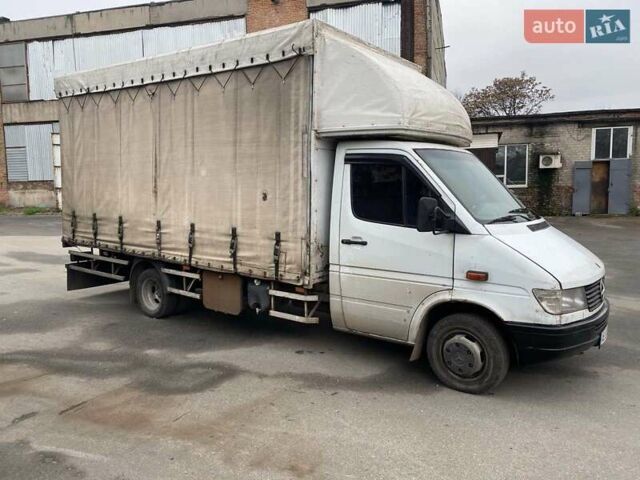 Белый Мерседес Sprinter, объемом двигателя 2.87 л и пробегом 400 тыс. км за 10000 $, фото 2 на Automoto.ua