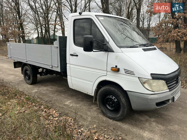 Білий Мерседес Sprinter, об'ємом двигуна 2.15 л та пробігом 343 тис. км за 10900 $, фото 2 на Automoto.ua