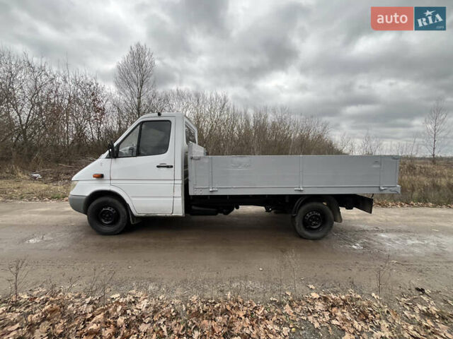 Білий Мерседес Sprinter, об'ємом двигуна 2.15 л та пробігом 343 тис. км за 10900 $, фото 5 на Automoto.ua